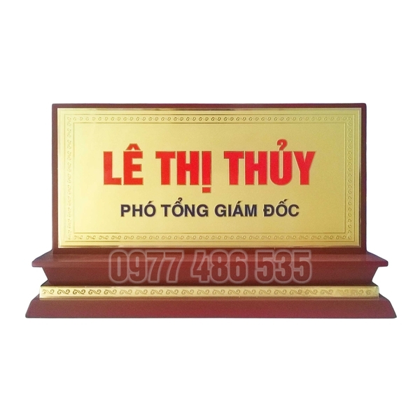 Đơn vị chuyên cung cấp quà tăng cho doanh nghiệp, công ty như quà tặng pha lê, cup pha lê,kỷ niệm chương, bảng vinh danh, đồng hồ, áo mưa...