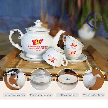 Quà Đại Hội Đảng 26