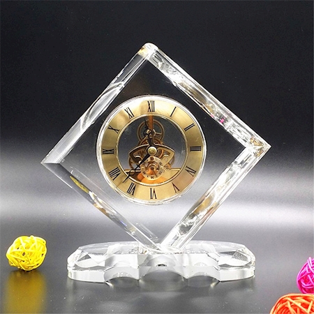 Đồng hồ pha lê mẫu 02