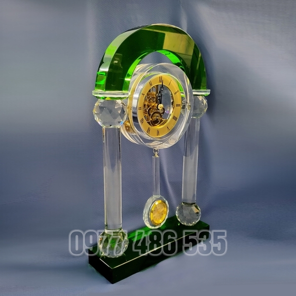 Đồng hồ pha lê mẫu 42