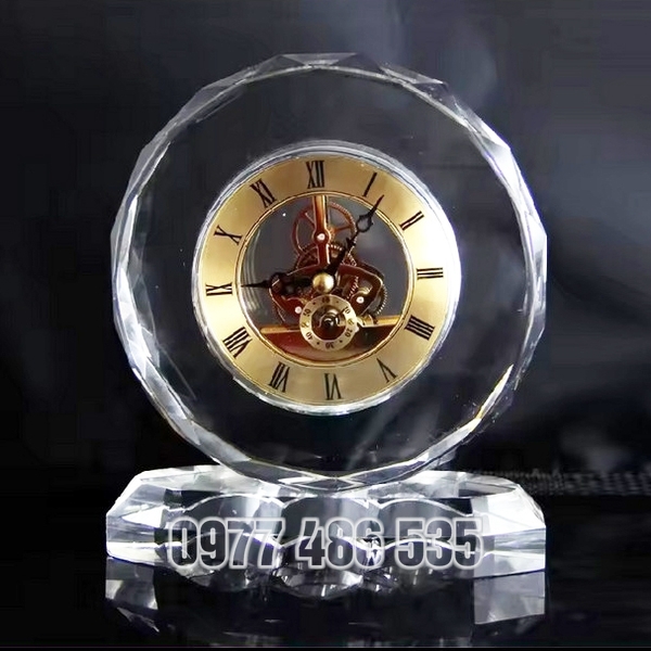 Đồng hồ pha lê mẫu 47