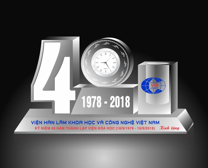 Đồng hồ pha lê mẫu 52