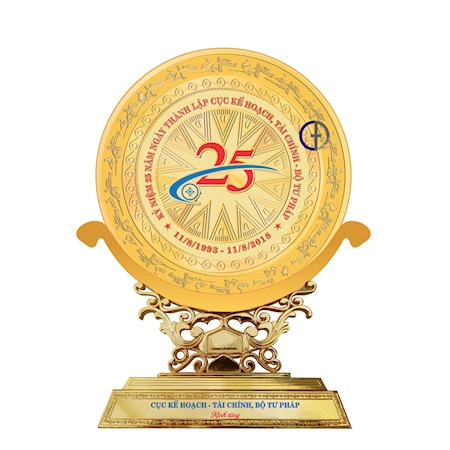 Kỷ niệm chương gỗ đồng 19