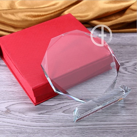 Kỷ niệm chương pha lê mẫu 25