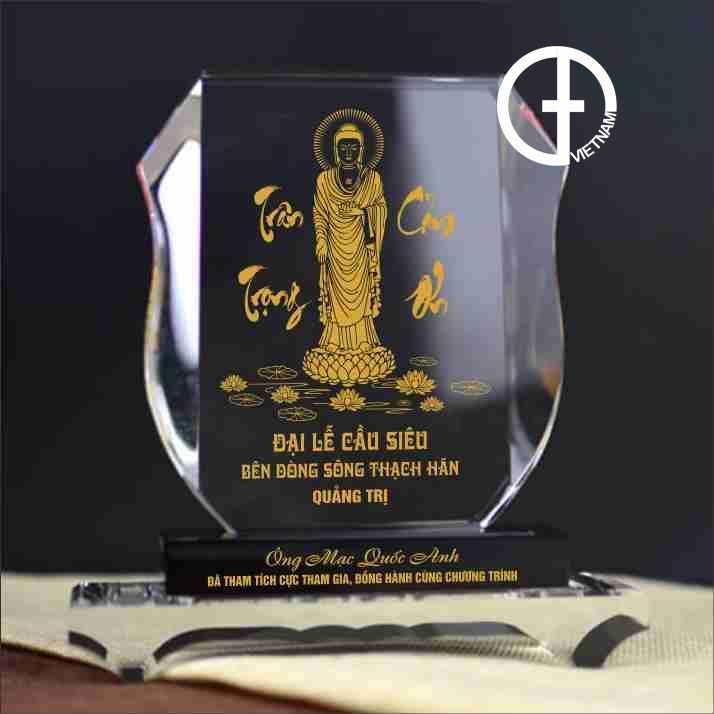 Kỷ niệm chương pha lê mẫu 33