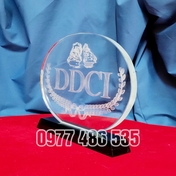 Pha Lê 3D  Mẫu 04