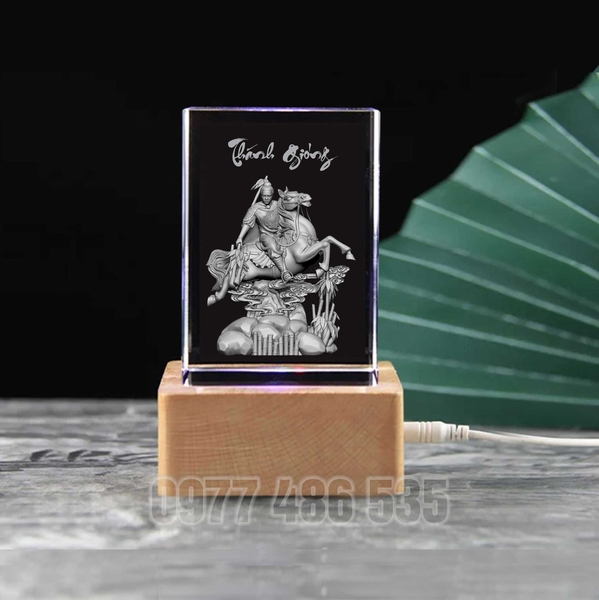 Pha Lê 3D Thánh Gióng